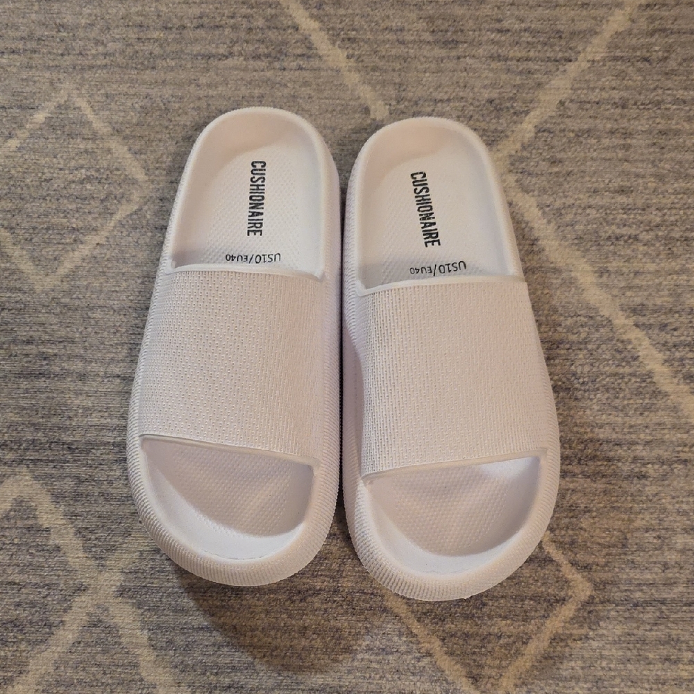 Cushionaire White Slide Sandals